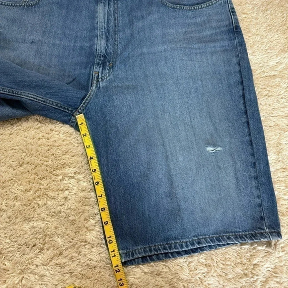 Levis 469 Mens denim shorts size  W44 - Picture 8 of 11